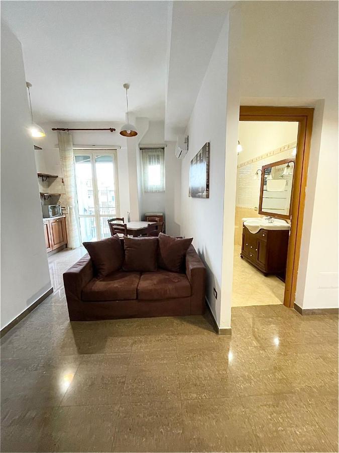 Interno Dieci Rome Exterior photo
